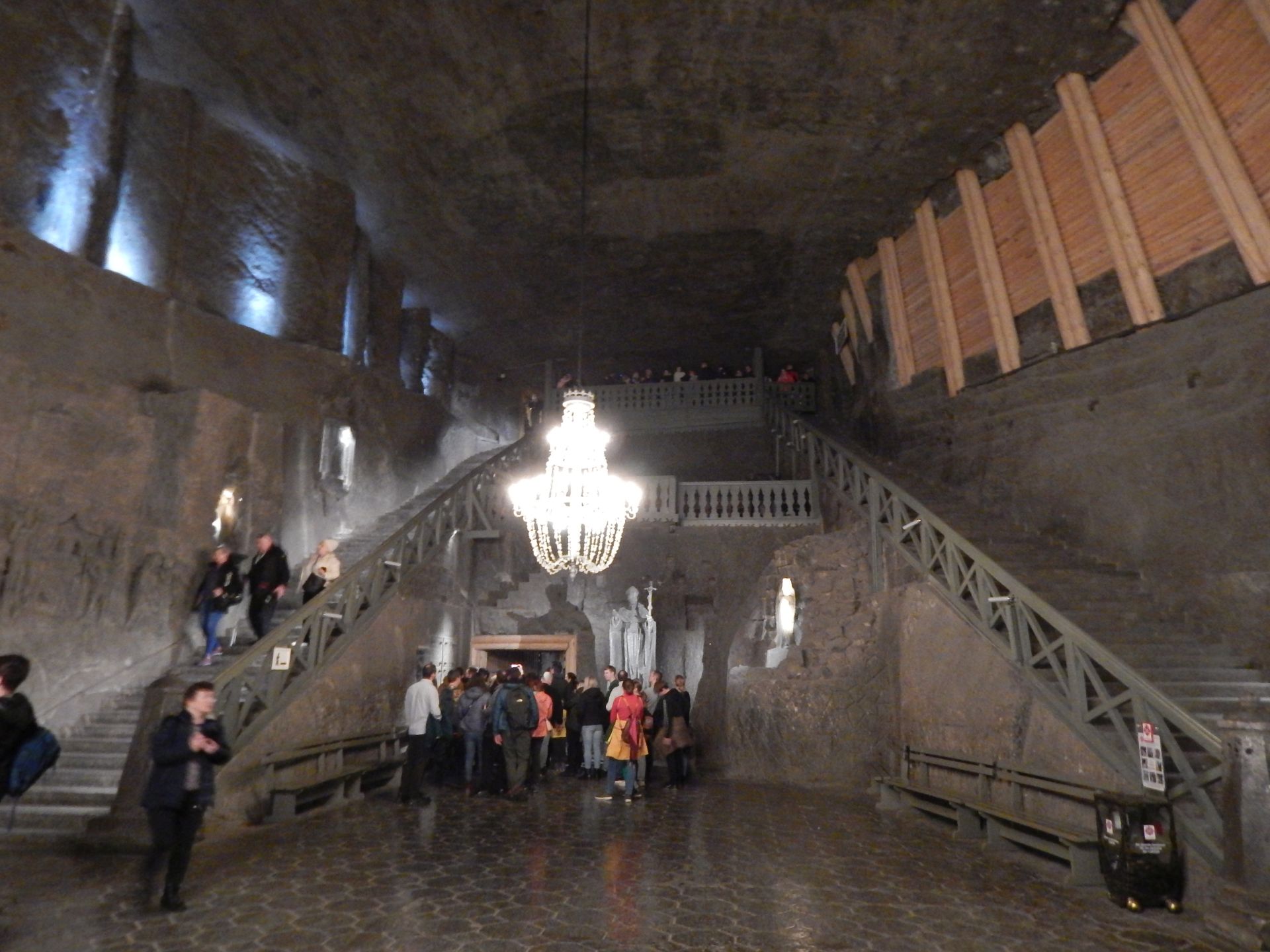 Wnętrze kopalni soli w Wieliczce.