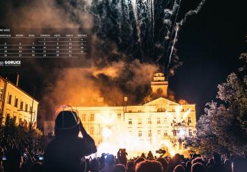 Ustaw Miasto Światła na swoją tapetę (maj 2025)