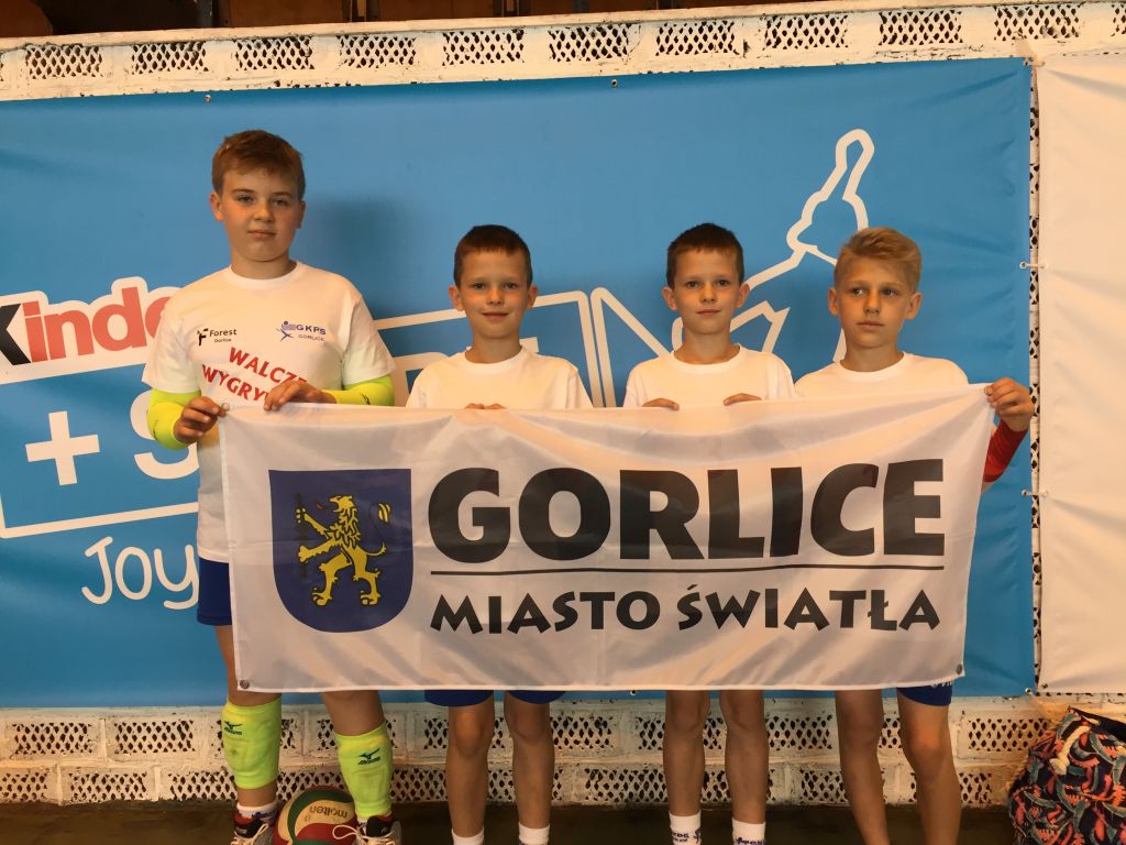 „DWÓJKI” GKPS Gorlice 10 drużyną w Polsce!