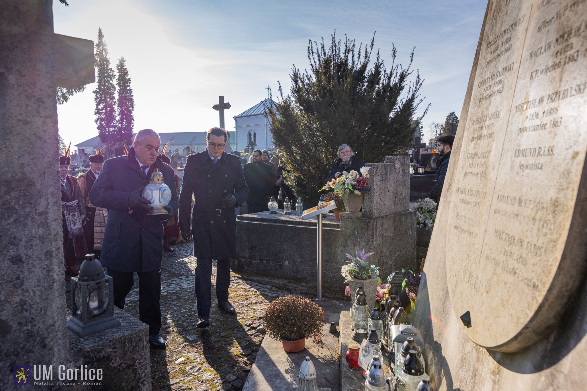 Uroczystości przed pomnikiem Postawnia Styczniowego.