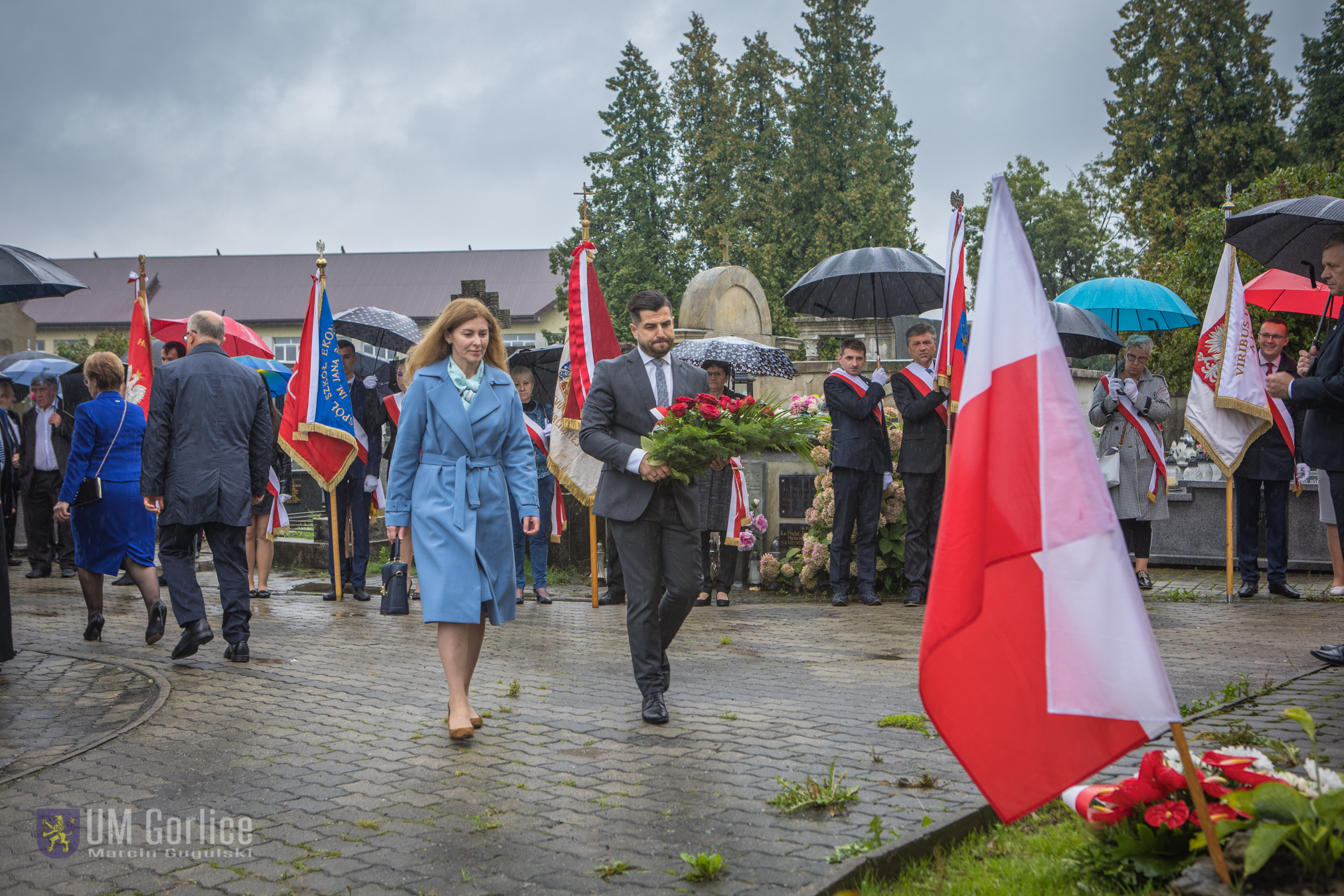 Łukasz Bałajewicz i Beata Mikruta - Kawa składają wieniec