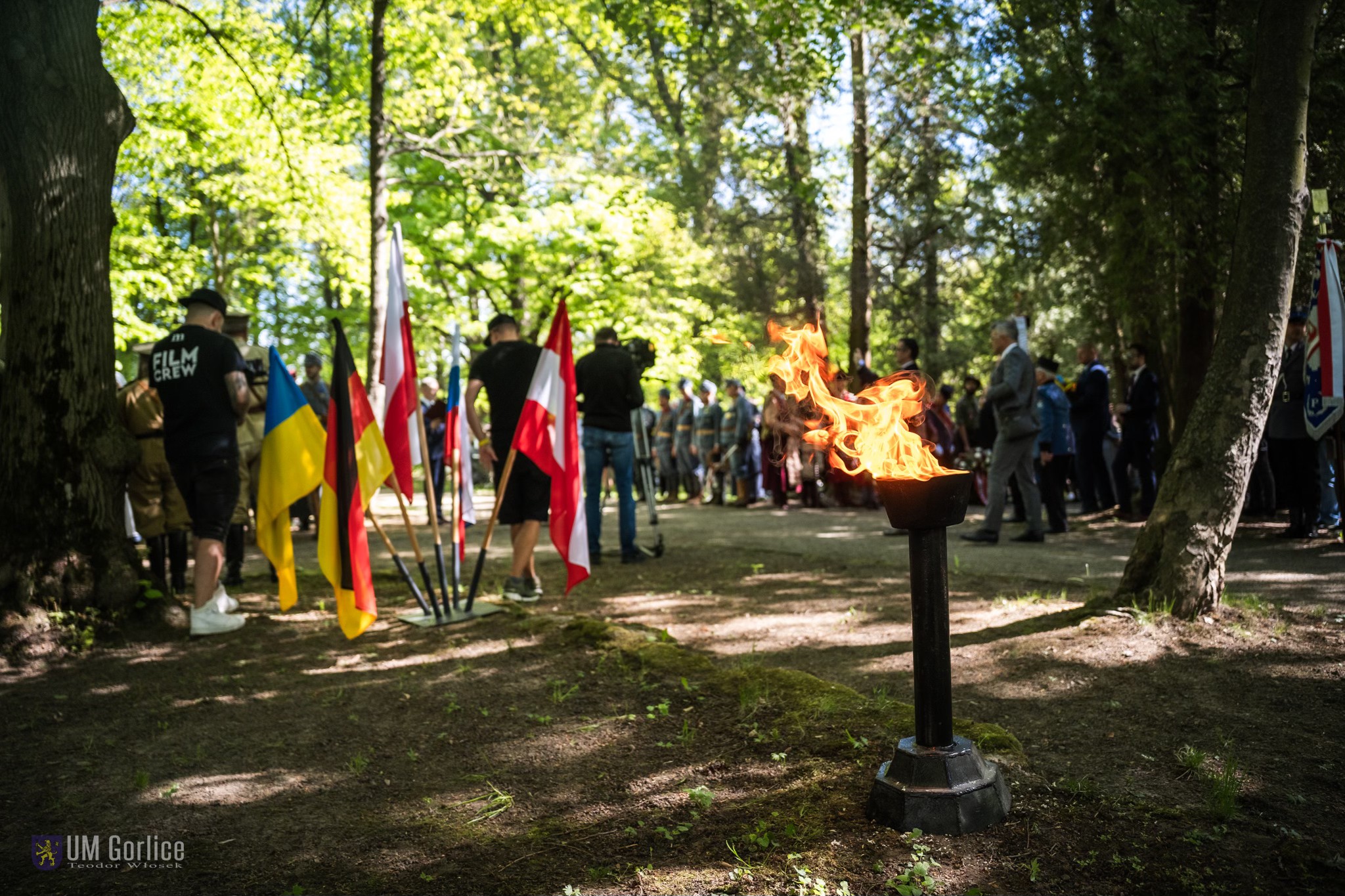 Znicz na Cemnatzru 91 podczas uroczystości obchodów 110. rocznicy Bitwy pod Gorlicami