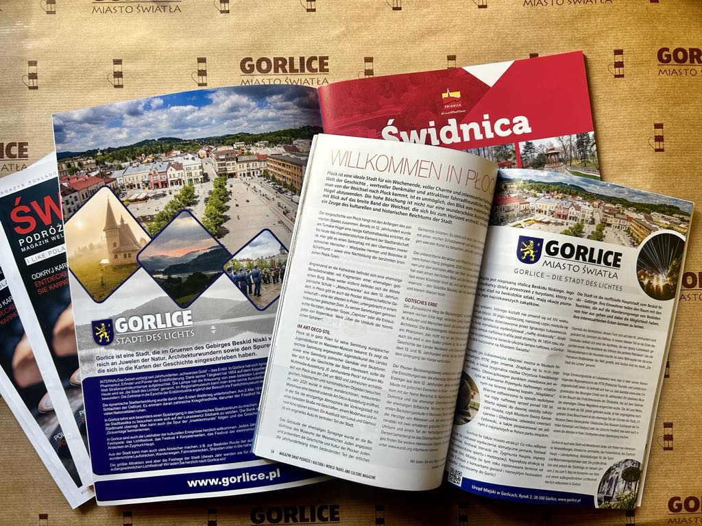 Magazyn „ŚWIAT PODRÓŻE KULTURA – Poleca Polskę” oraz katalogu „Der polinschen TOURISTIK"! – materiały o Gorlicach