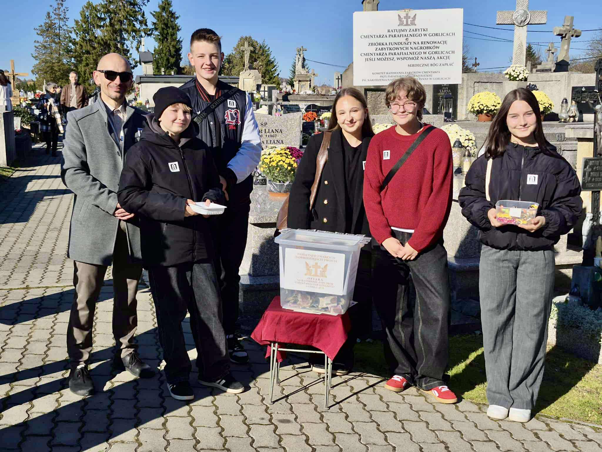 Młodzieżowa Rada Mista Gorlice kwestuje