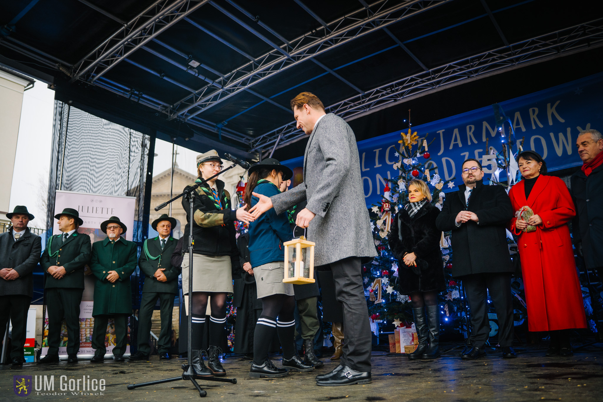 Przekazanie światełka pokoju