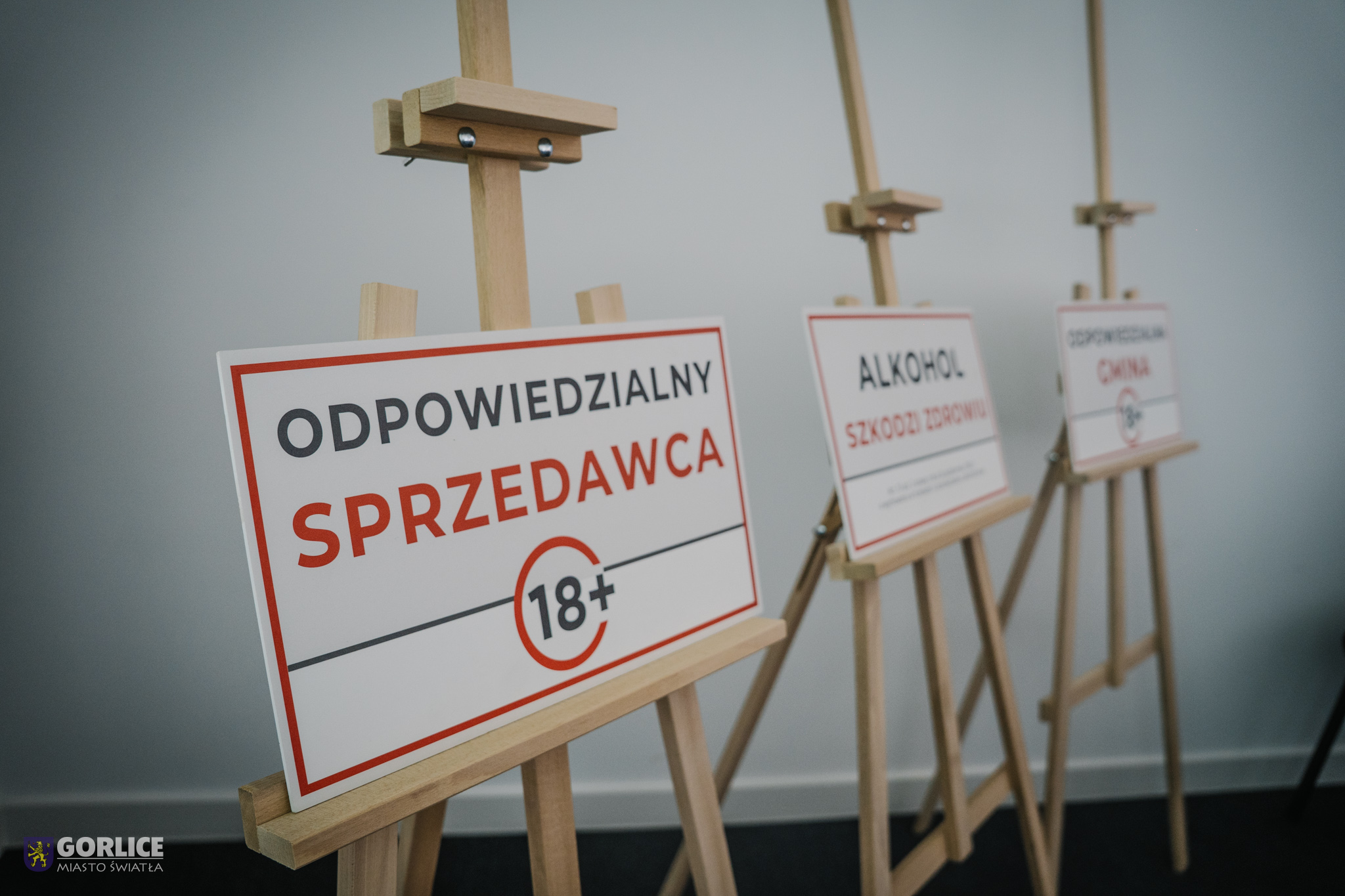 odpowiedzialny sprzedawca - tabliczki