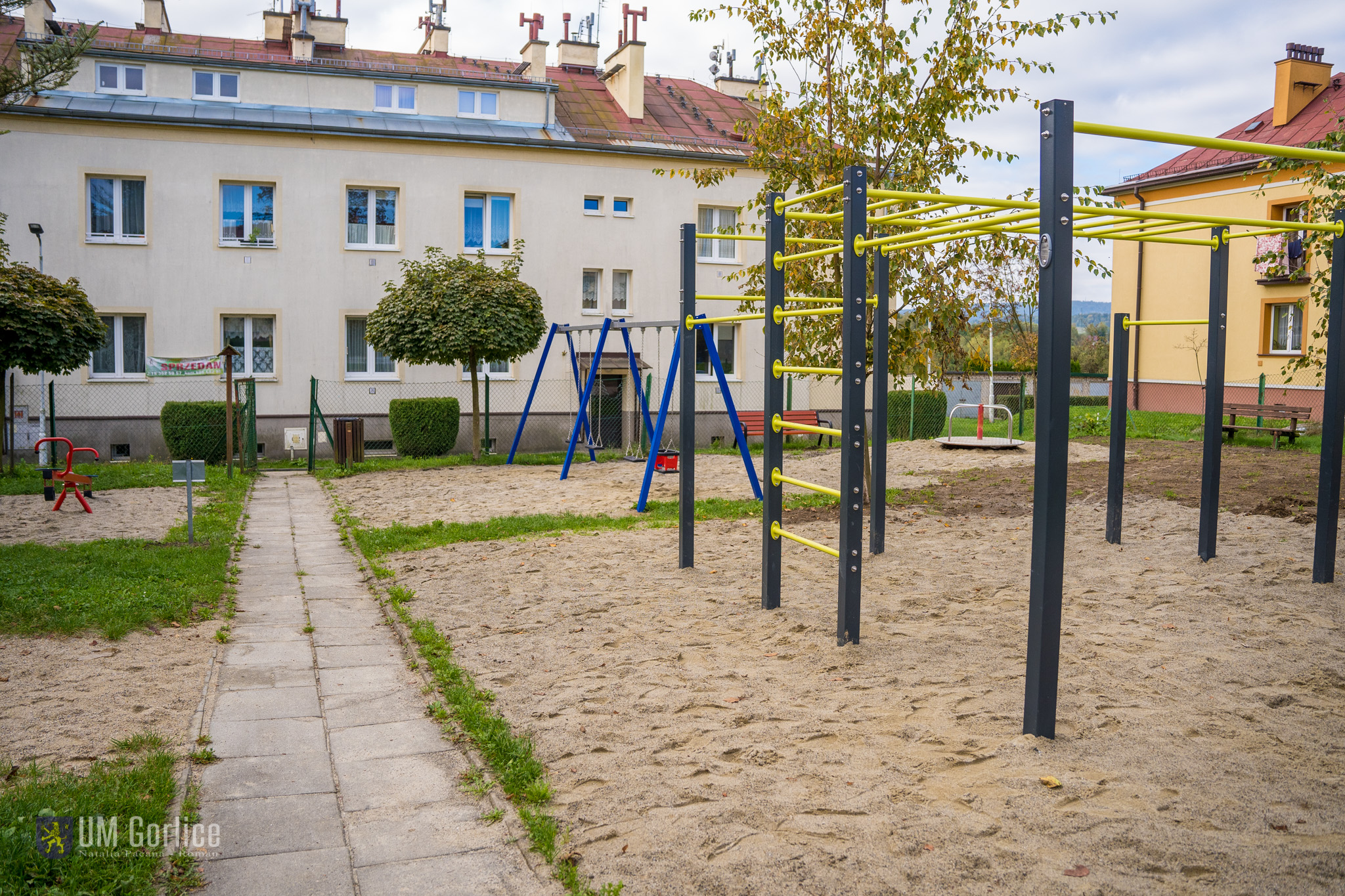 Plac zabaw po modernizacji.