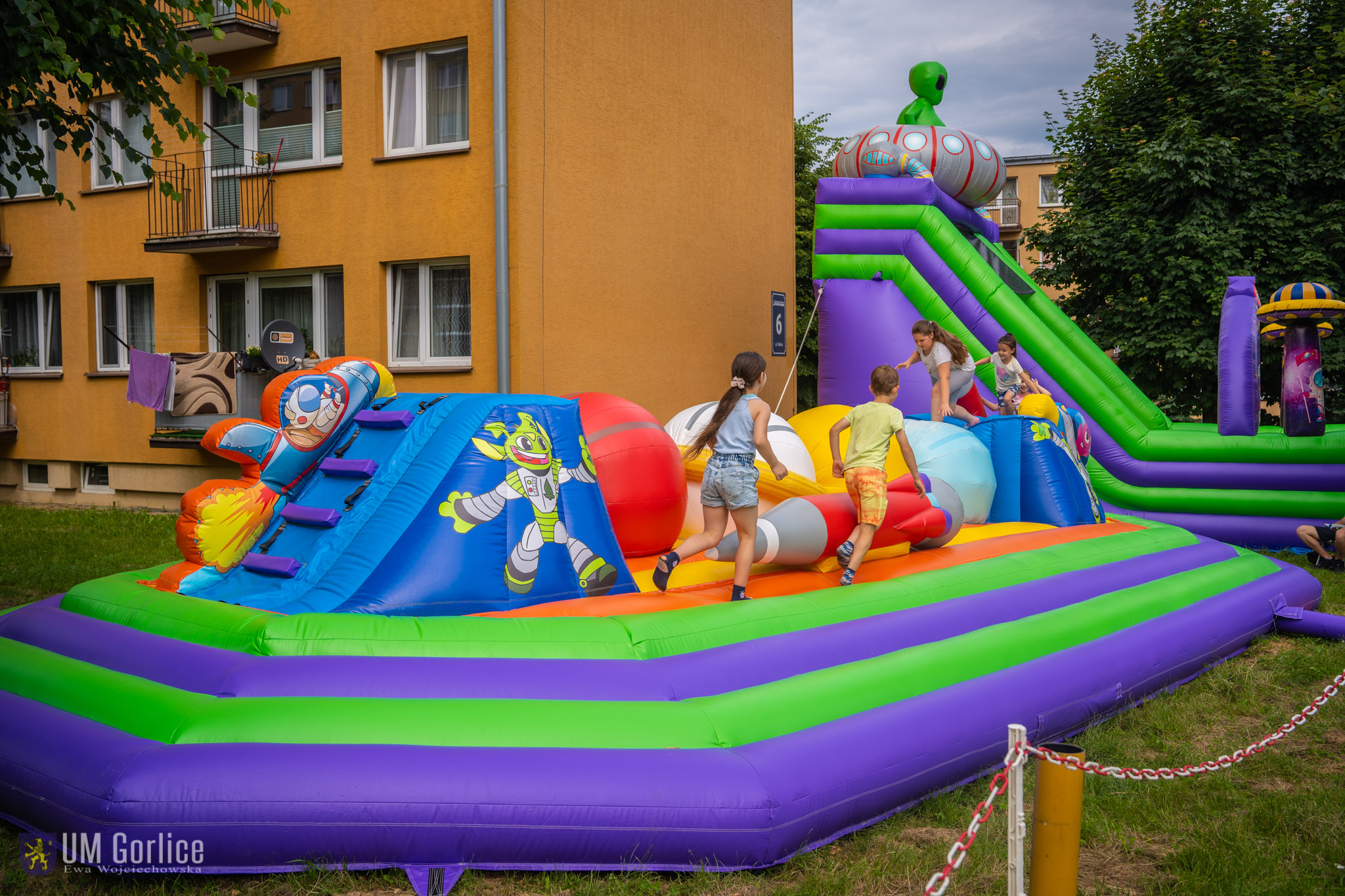 atrakcje podczas pikniku na Osiedlu Korczak