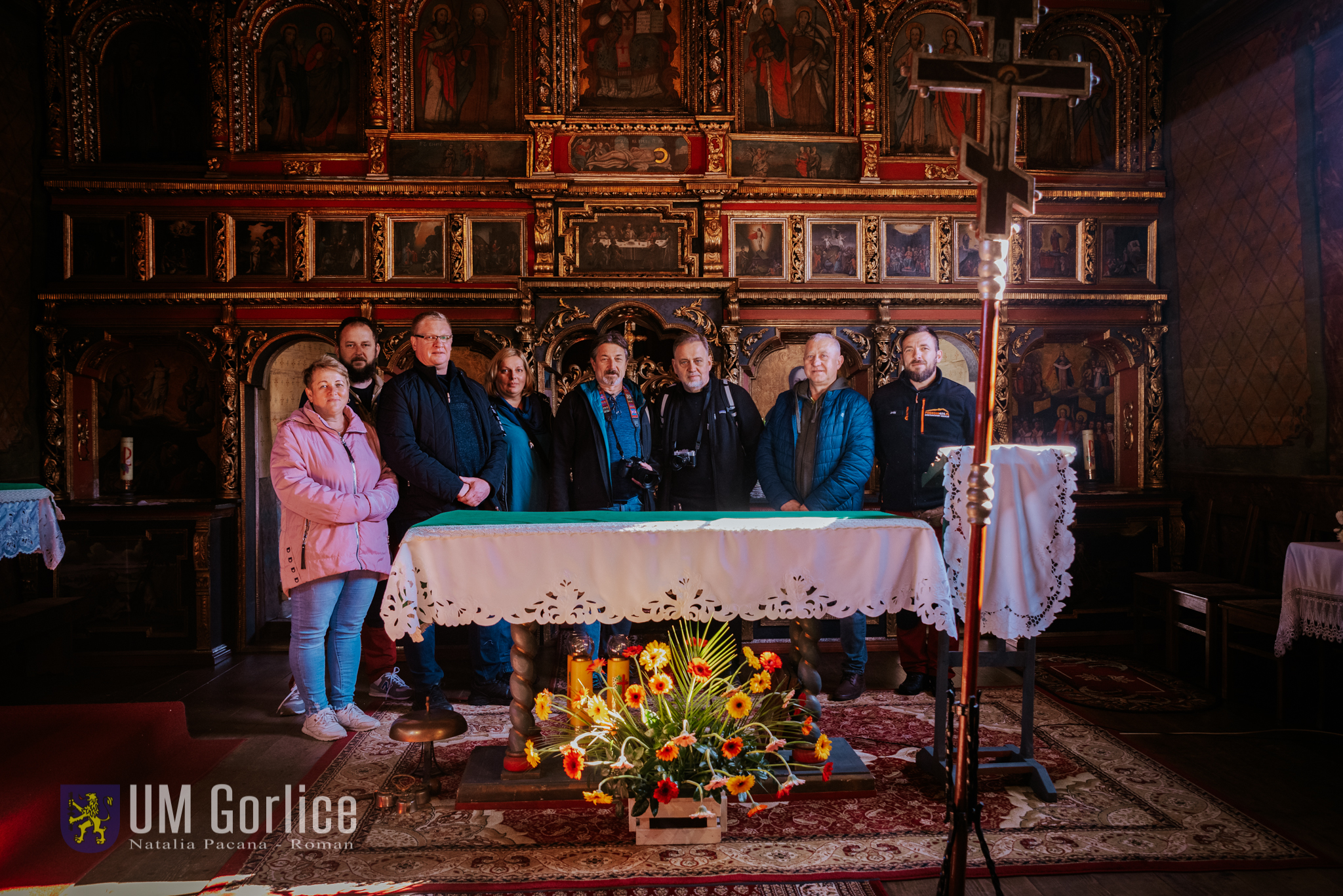 Cerkiew Owczarach - zdjecie grupowe uczestników