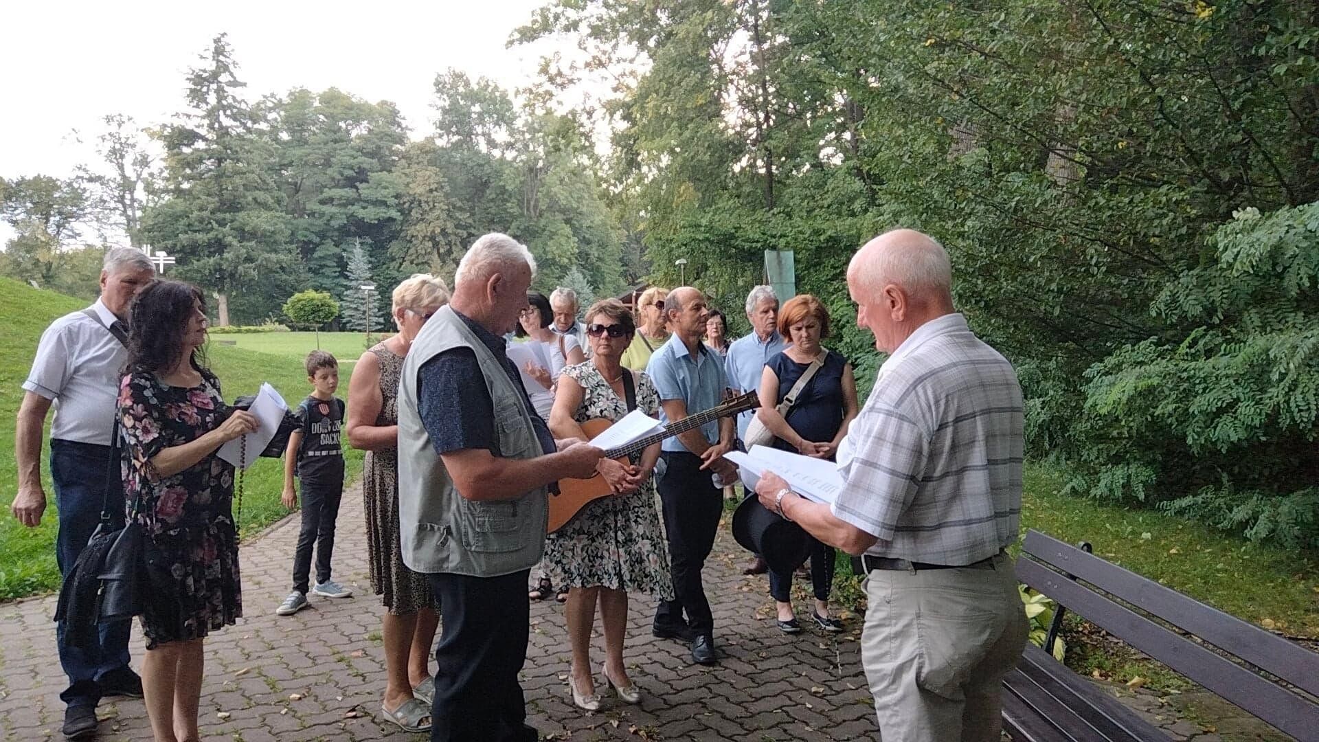 Członkowie klubu Egida w Dębowcu.