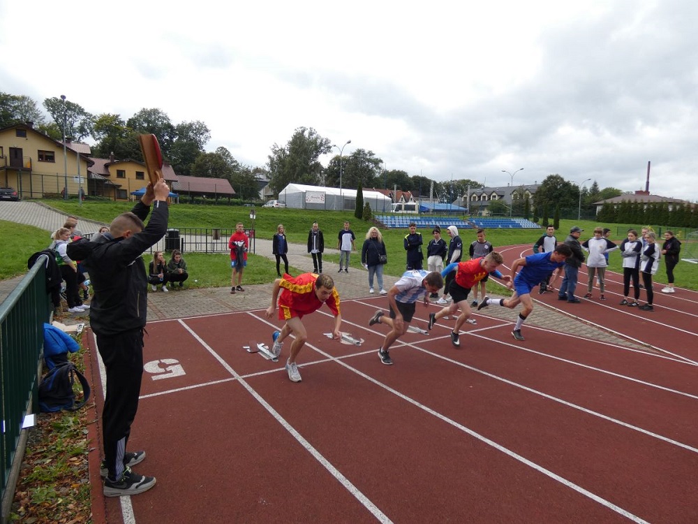 Bieg w czasie zawodów OHP w lekkoatletyce