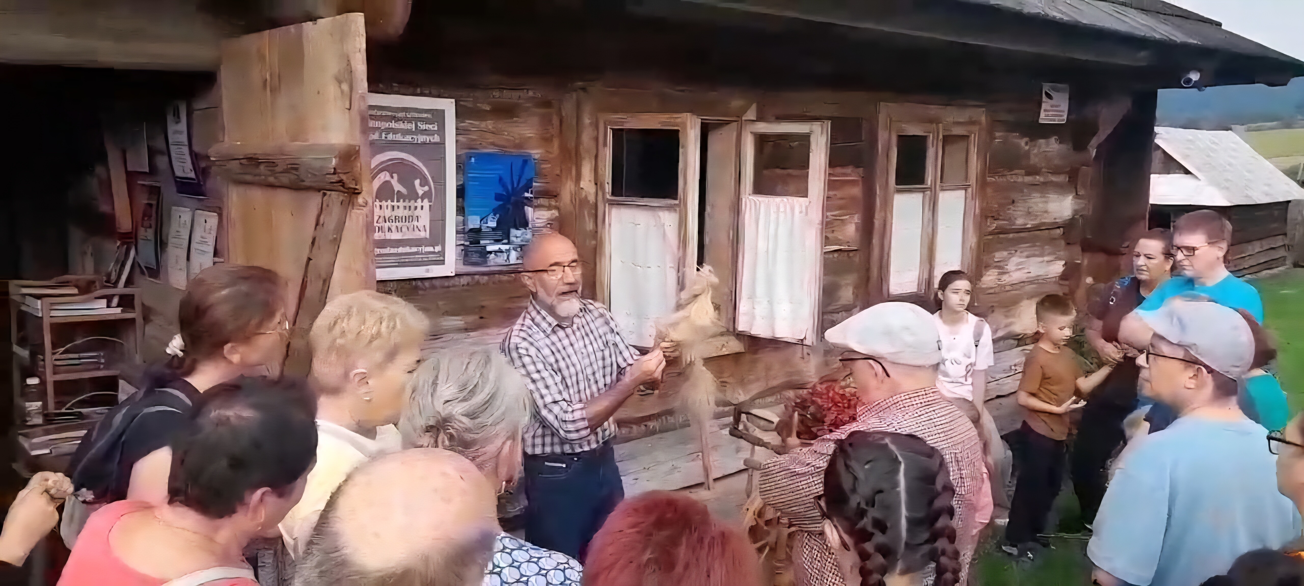zajęcia podczas wycieczki mieszkańców Osiedla Górnego w Beskid Niski