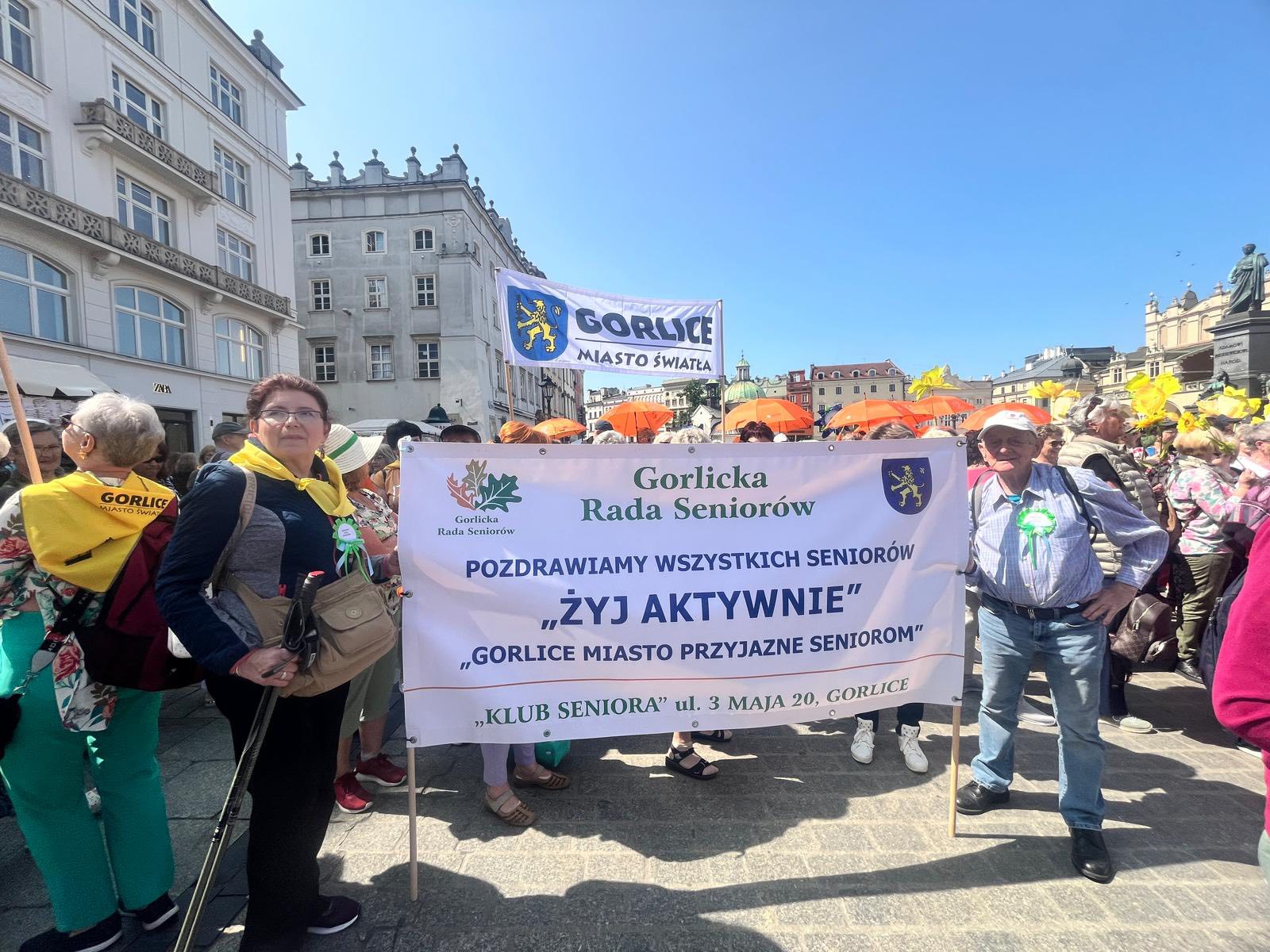 Seniorzy podczas Senioraliów w Krakowie.