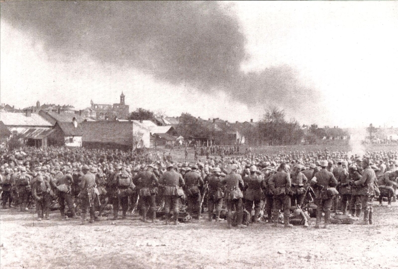 Archiwalne zdjęcie Największej bitwy I wojny światowej na froncie wschodnim.