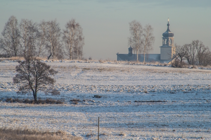 Widok na Kościół p.w. św. Andrzeja Boboli.