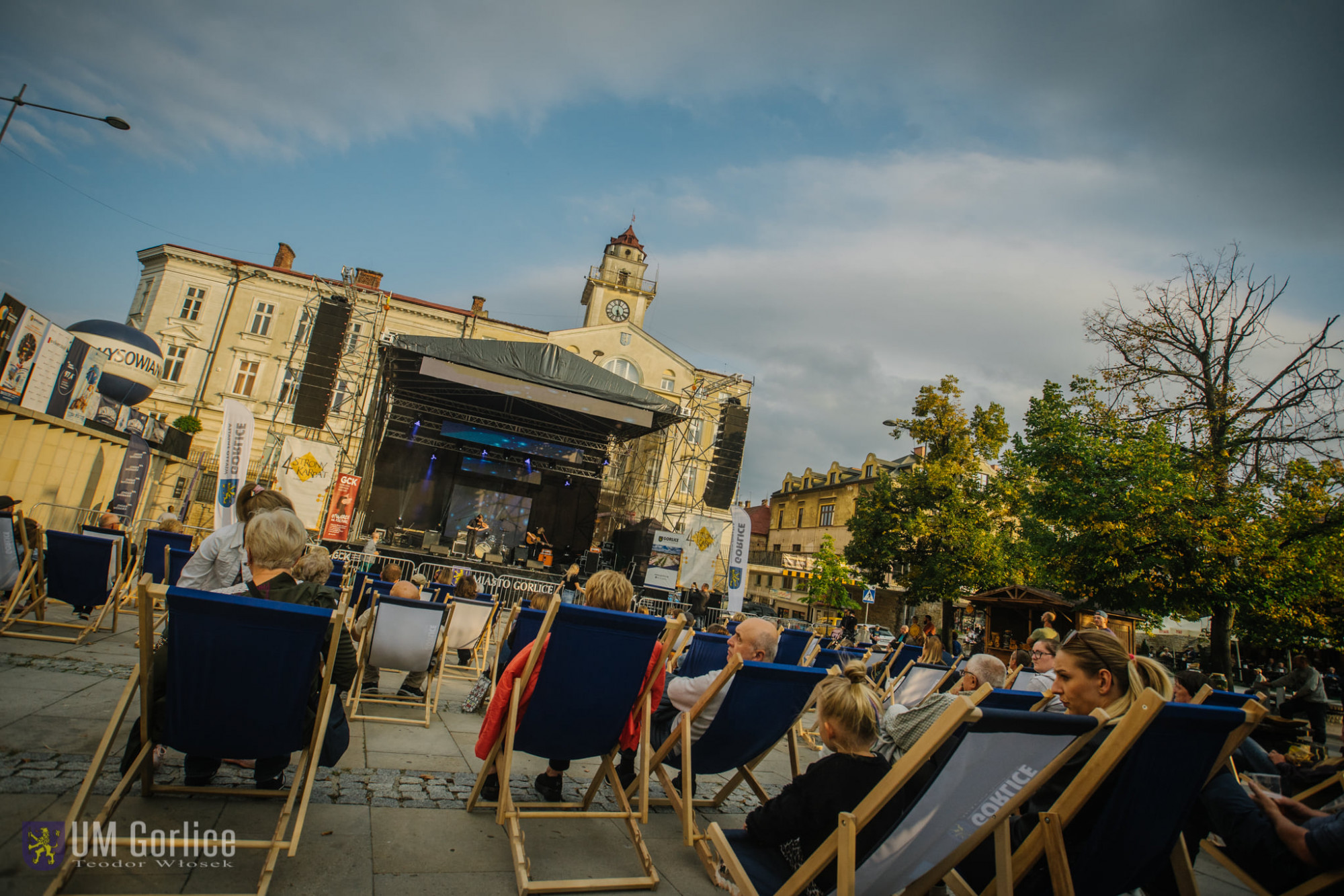 Gorlicki Rynek w trakcie Festiwalu Festiwal 4 Strony Karpat rozbrzmiał po raz siódmy!
