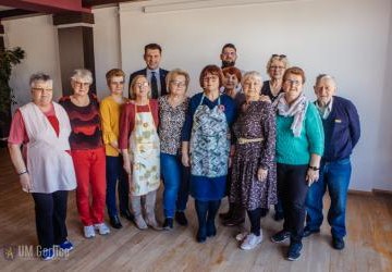 „Gotujemy Tradycyjnie” - warsztaty kulinarne dla seniorów