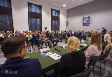 Mediacja jako skuteczna metoda rozwiązywania konfliktów oraz resocjalizacja nieletnich w Ośrodku Kuratorskim - konferencja w gorlickim Sokole