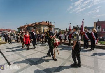 Uroczystości pod pomnikiem Tysiąclecia.