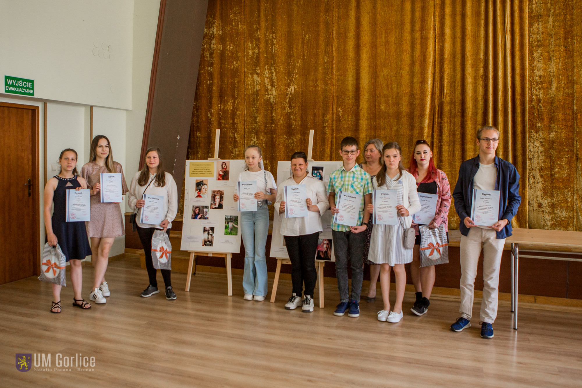 Rozstrzygnięcie konkursu fotograficznego „Ubierz się w książkę”