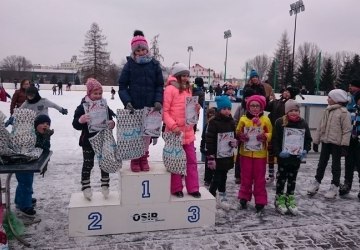 Wielobój sportowo-rekreacyjny na lodzie