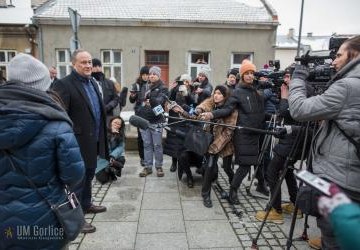 Fakty po Faktach z Miasta Światła