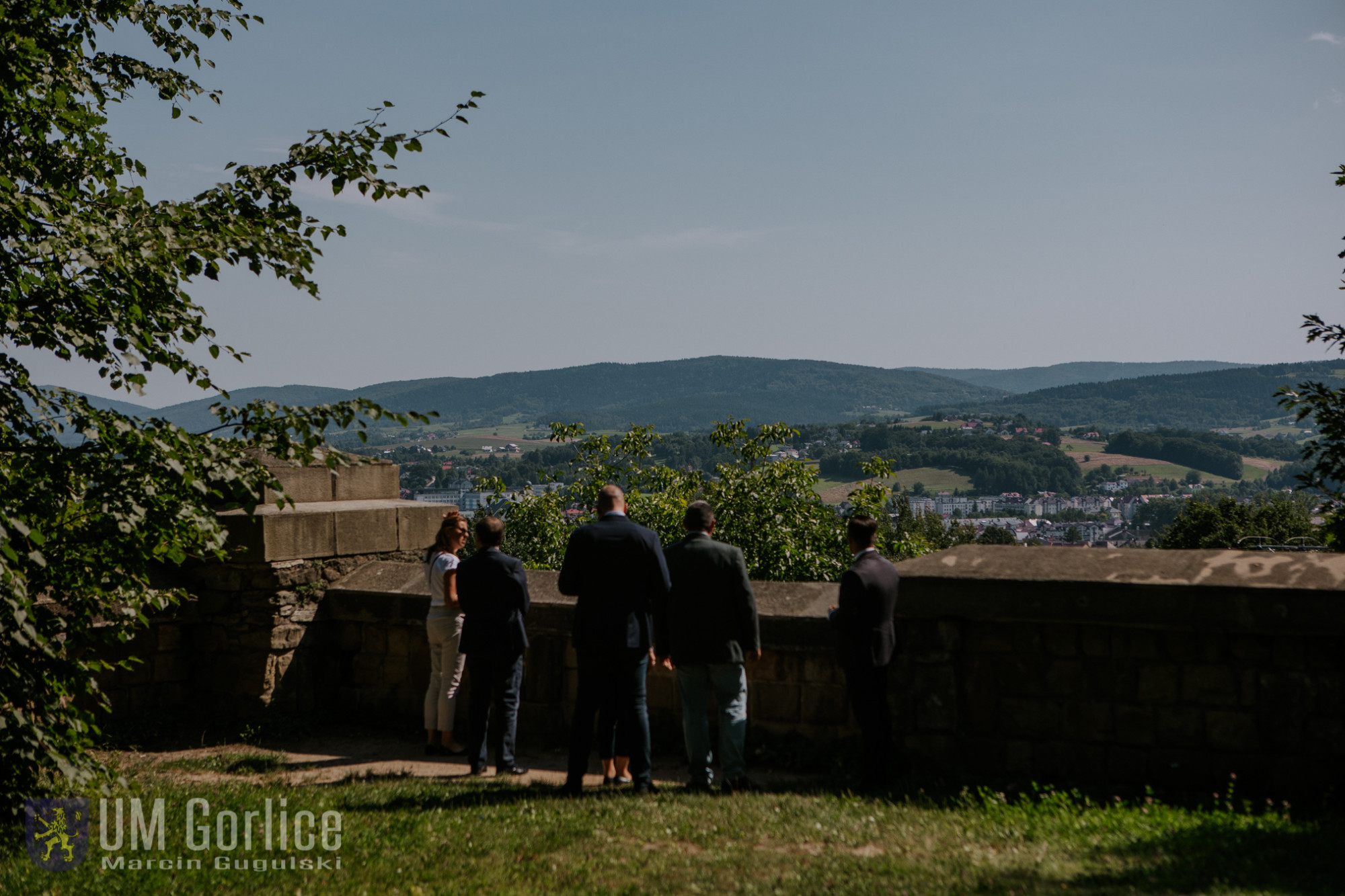 Widok na Gorlice z cmentarza nr 91.