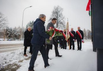 Upamiętnili ludzi Glinika