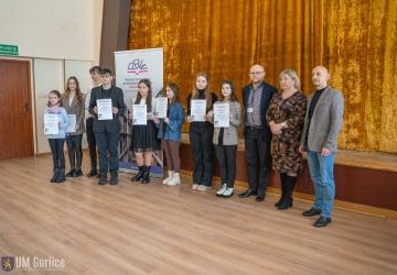 Konkurs fotograficzny „Przyłapani na czytaniu”