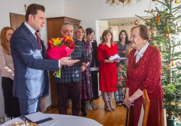 100 lat Pani Anny!