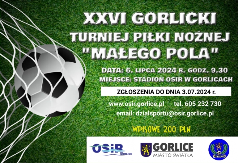 Baner z zaproszenie na turniej, tekst na zielonym tle.