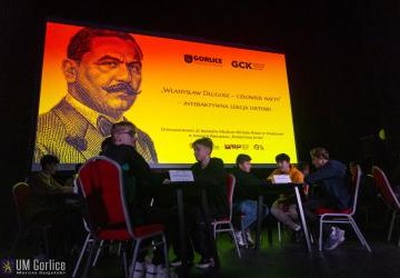 Interaktywna lekcja historii o Władysławie Długoszu – edukacyjna rywalizacja pełna emocji