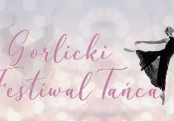 Baner na różowym tle w napisem I turniej tańca. Obok tańcząca kobieta.