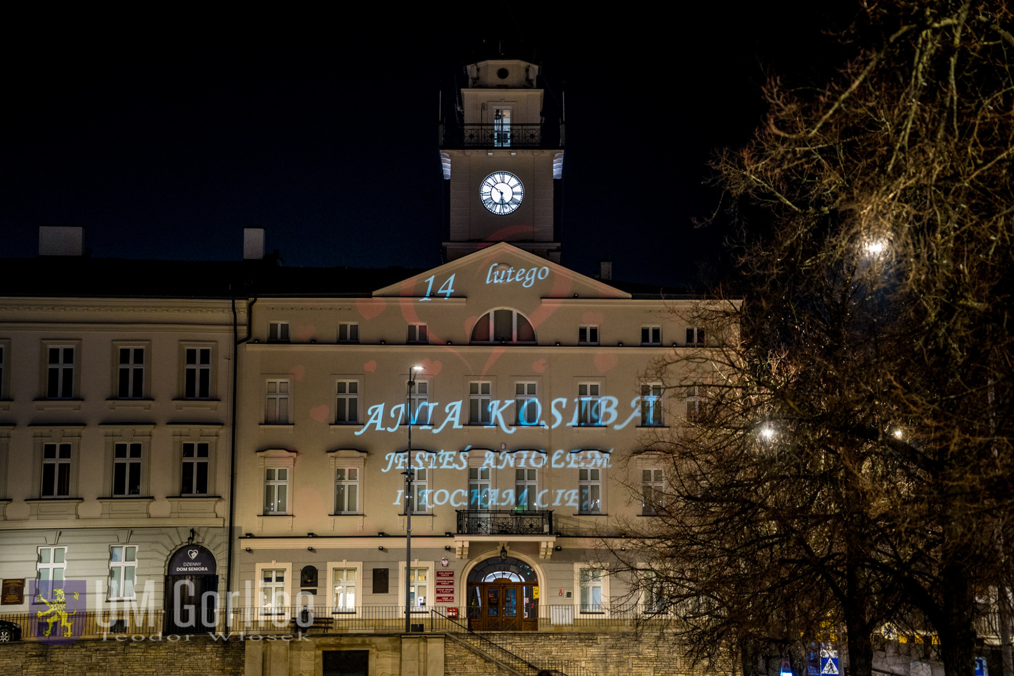 Miłość nie zna granic! „Kocham Cię” w sercu Miasta Światła!