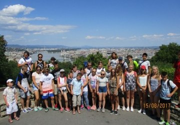 Dzieci z Gorlic na kolonii nad Balatonem