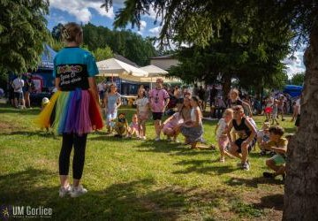 Piknik dla dzieci na Osiedlu Pod Lodownią