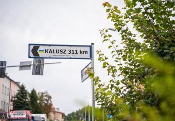 Mamy nowy znak kierunkowy – do Kałusza – partnerskiego miasta Gorlic