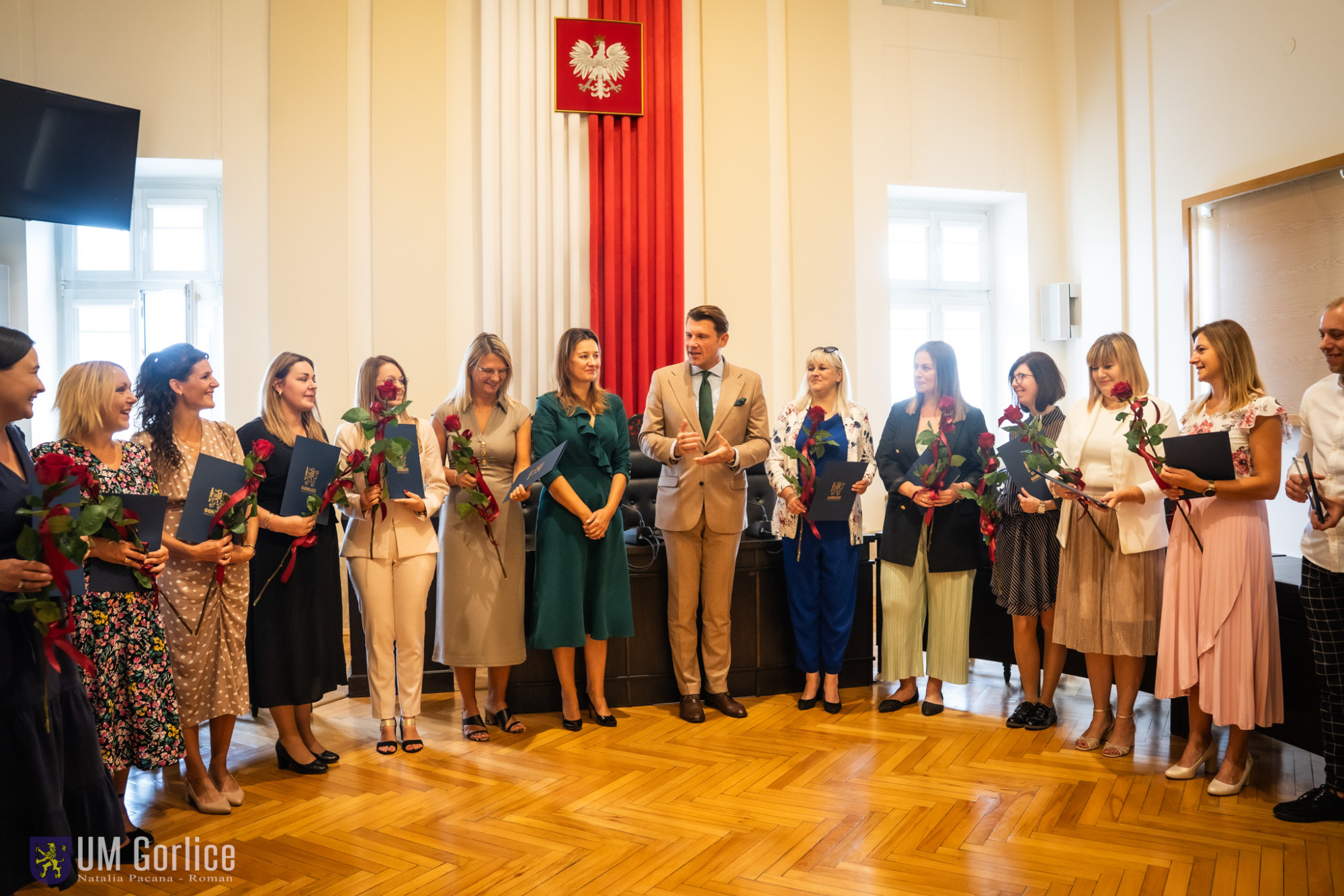 Burmistrz wręczył awanse zawodowe dla nauczycieli