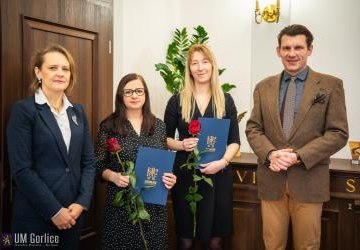 Burmistrz wręczył awanse zawodowe