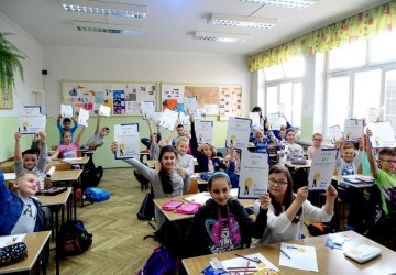Mój smartfon, mój mały świat - klikam z głową