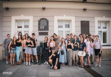 Wspólnie poznają historię Wielkiej Wojny