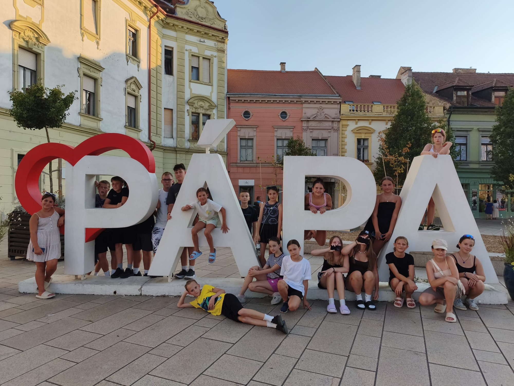 Gorlicka młodzież wróciła z wypoczynku w mieście partnerskim Pápa