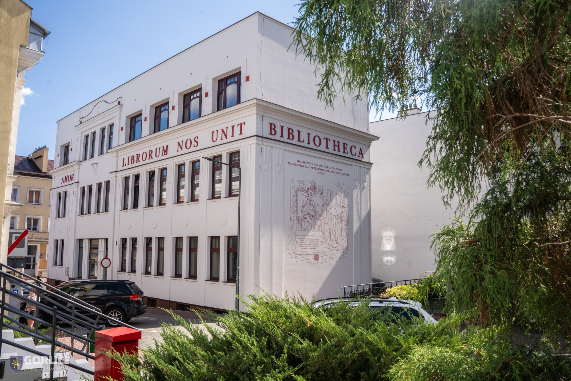 Biblioteka znów działa!