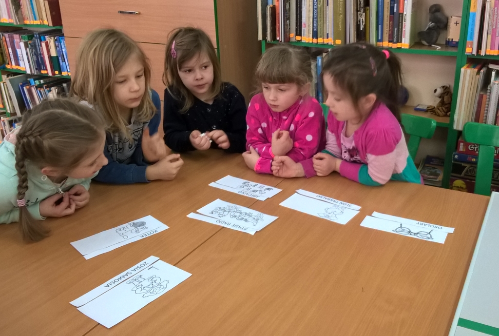 Wizyta dzieci z Przedszkola nr 5 w Miejskiej Bibliotece