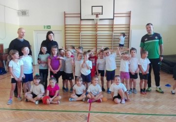 Sportowcy dzieciom