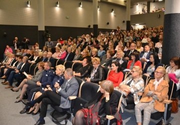 Dopalacze – jak chronić nasze dzieci przed zagrożeniami