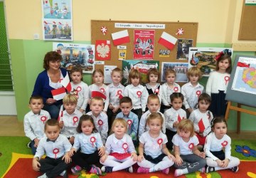 Przedszkolaki świętowały Niepodległość