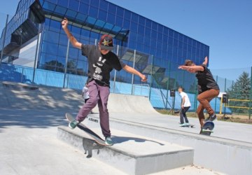 Wielobój Sportowy dla Dzieci i Zawody Hulajnoga - Freestyle