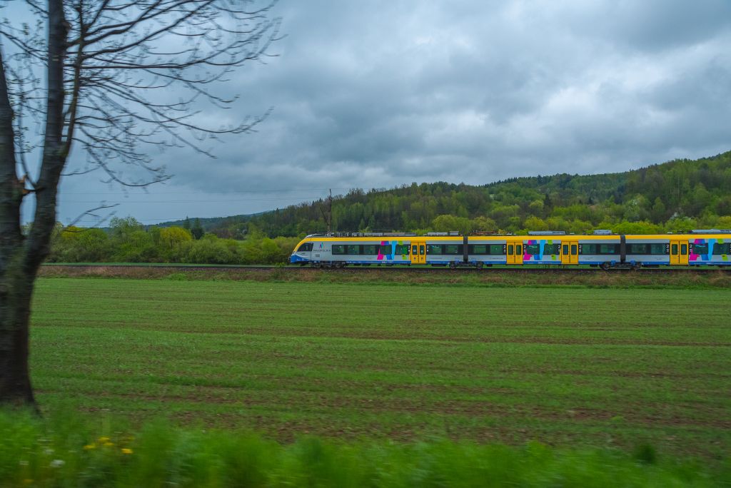 Wielki autobusowy przetarg Kolei Małopolskich/ANKIETA żydzi