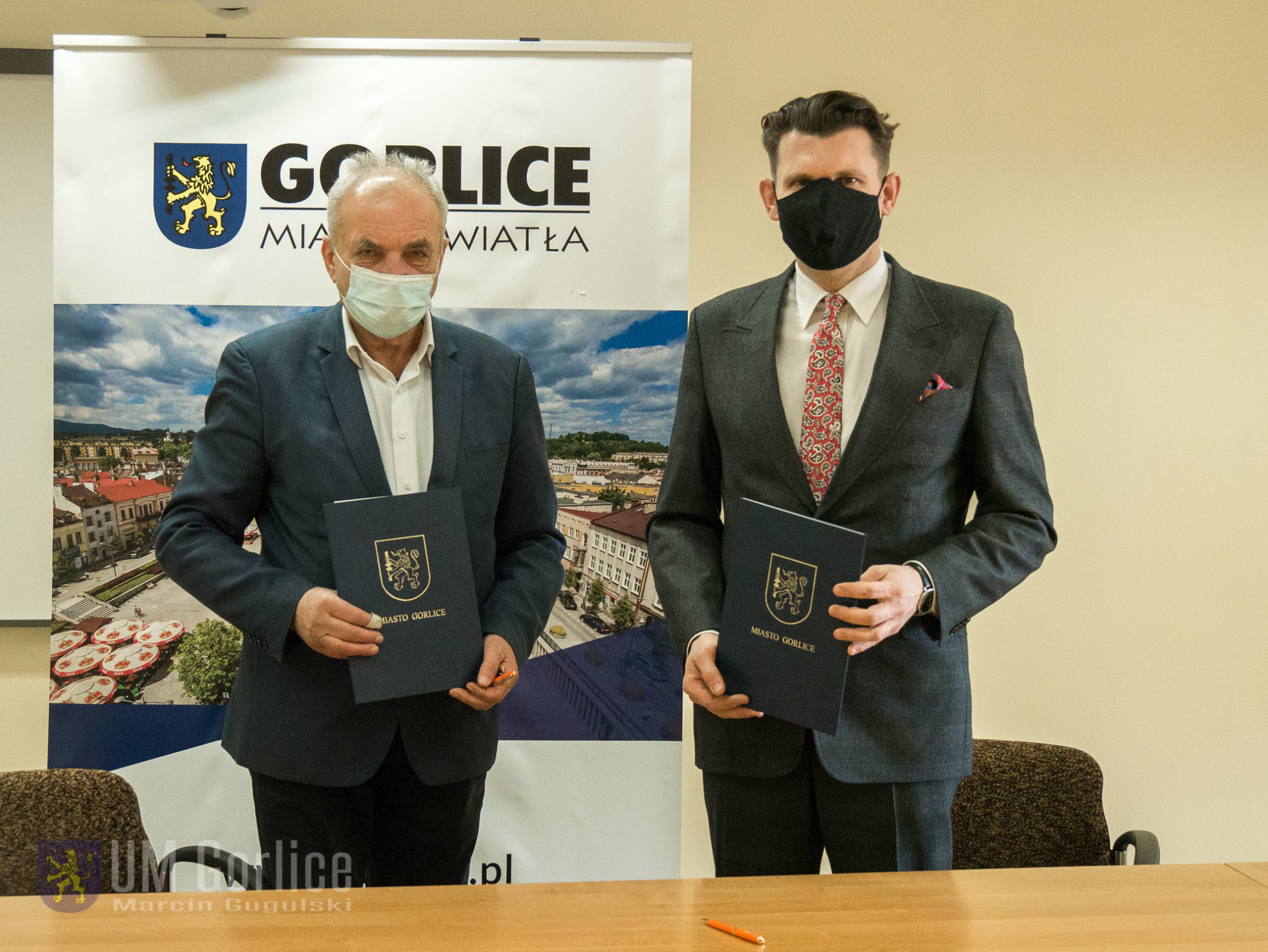 Szkoła w Bystrej społecznym opiekunem cmentarza nr 88